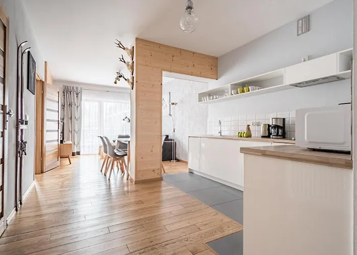 Pod Orlem Blisko Skoczni *